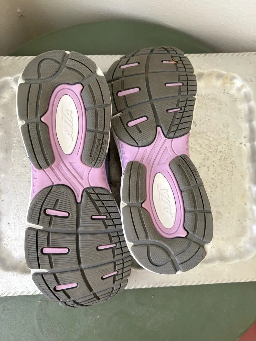 Avia White Silver & Light Purple Athletic Sneakers